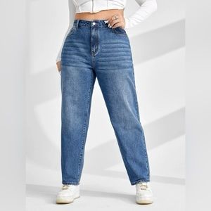 SHEIN Plus Size Flare Jeans 💗✨